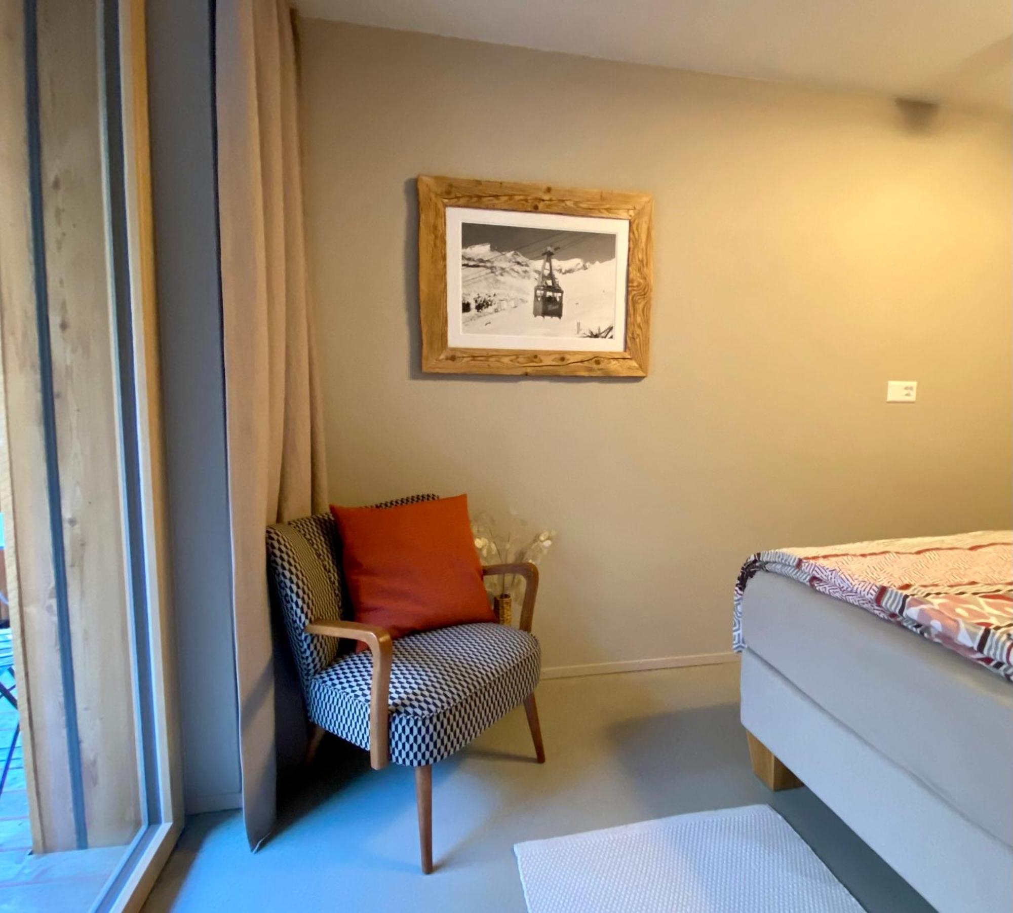 Stilvolle Ferienwohnung Direkt An Der Skipiste Flims Exterior photo